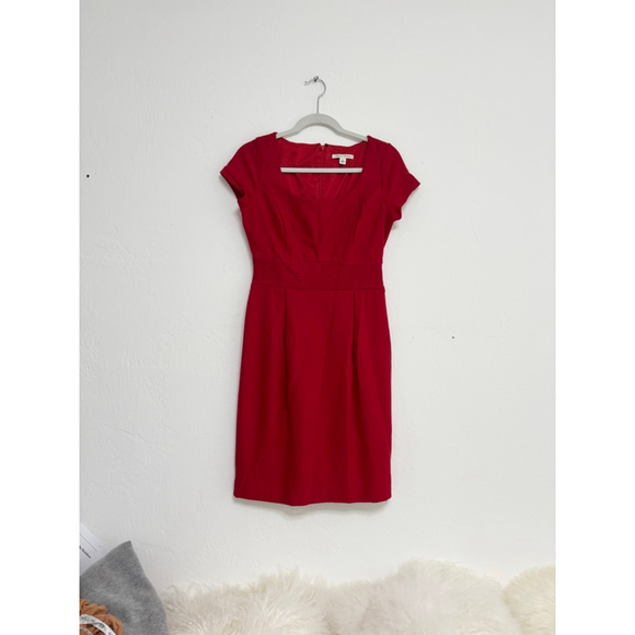Banana Republic Dresses & Skirts - Women's Banana Republic Red Short Sleeve Dress Size 4 Wool